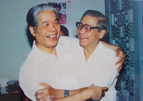 Nguyên Tổng bí thư Đỗ Mười (trái) và cố Thủ tướng Võ Văn Kiệt